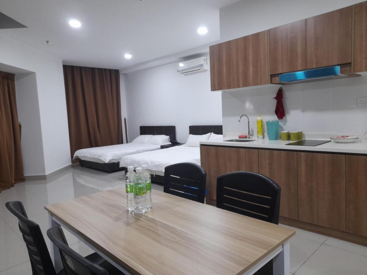 Appartement Pacific Towers Star Seksyen 13 Pj Jaya One Parking Pool Kitchen à Petaling Jaya Extérieur photo